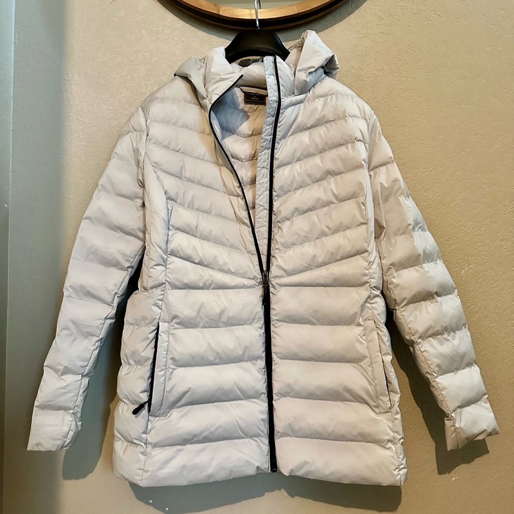 Silvery White Puffer jacket